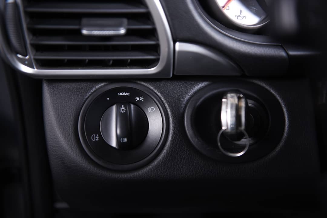 2010 Porsche 911 Carrera 4S — photo 40