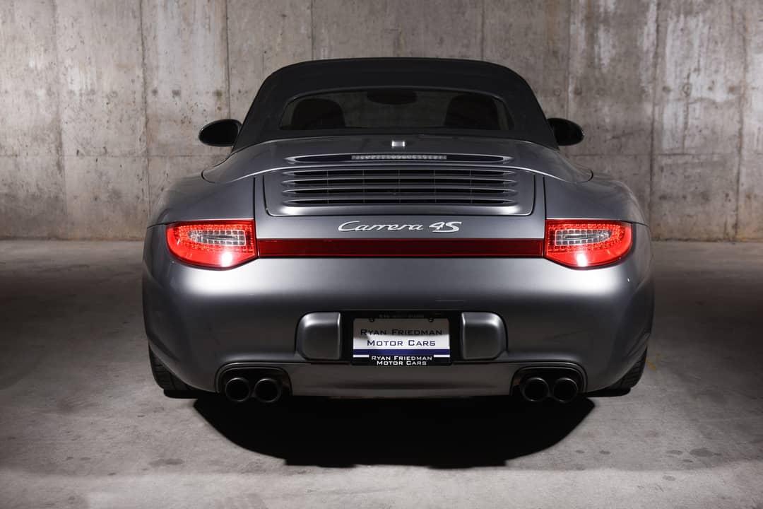 2010 Porsche 911 Carrera 4S — photo 7