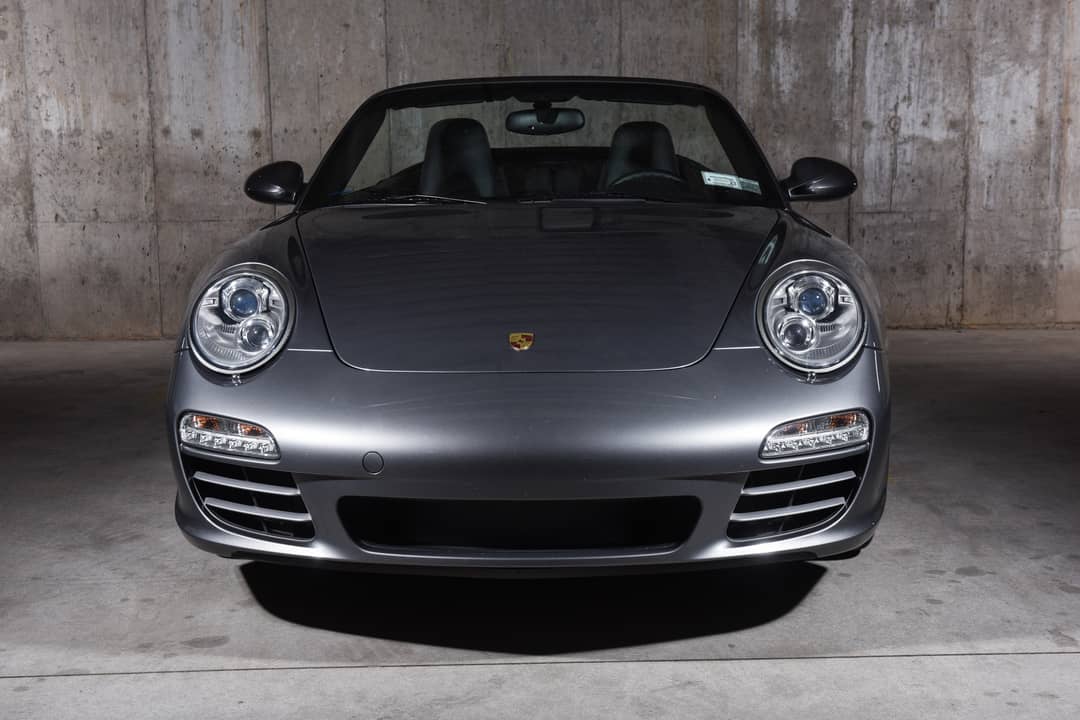 2010 Porsche 911 Carrera 4S — photo 9