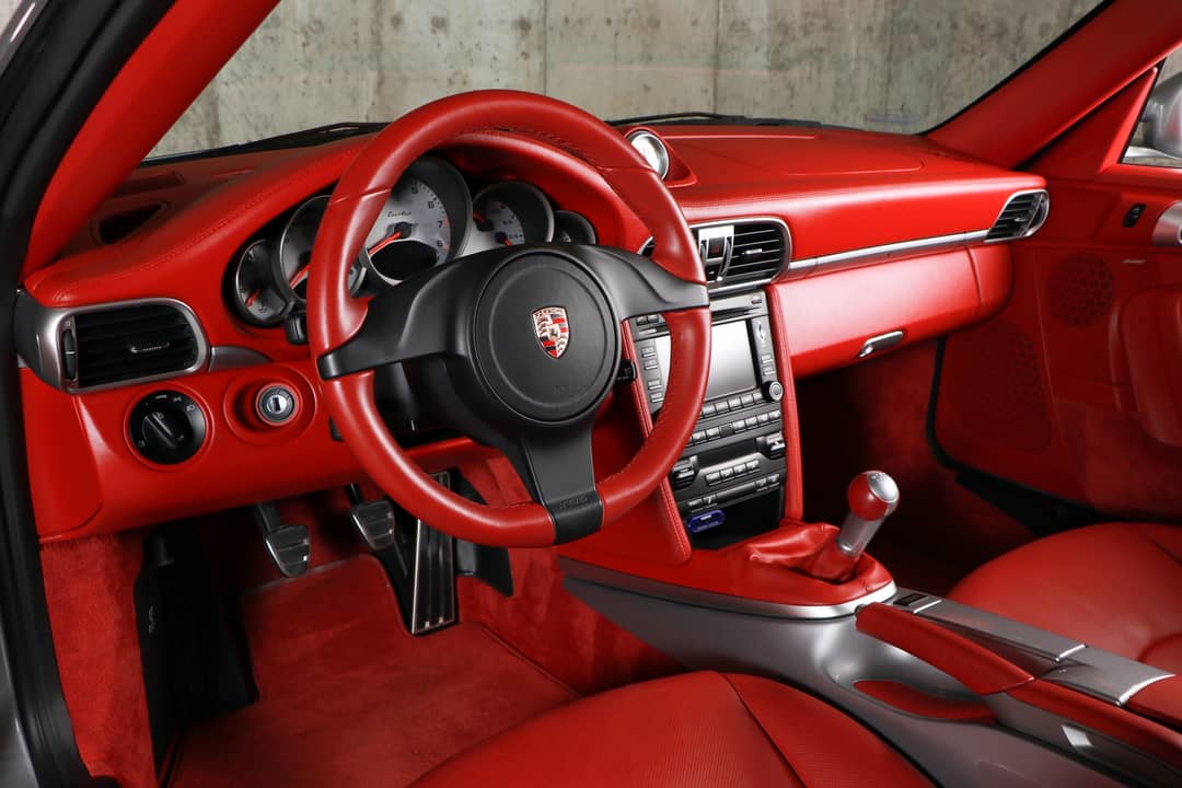2011 Porsche 911 Turbo — photo 24