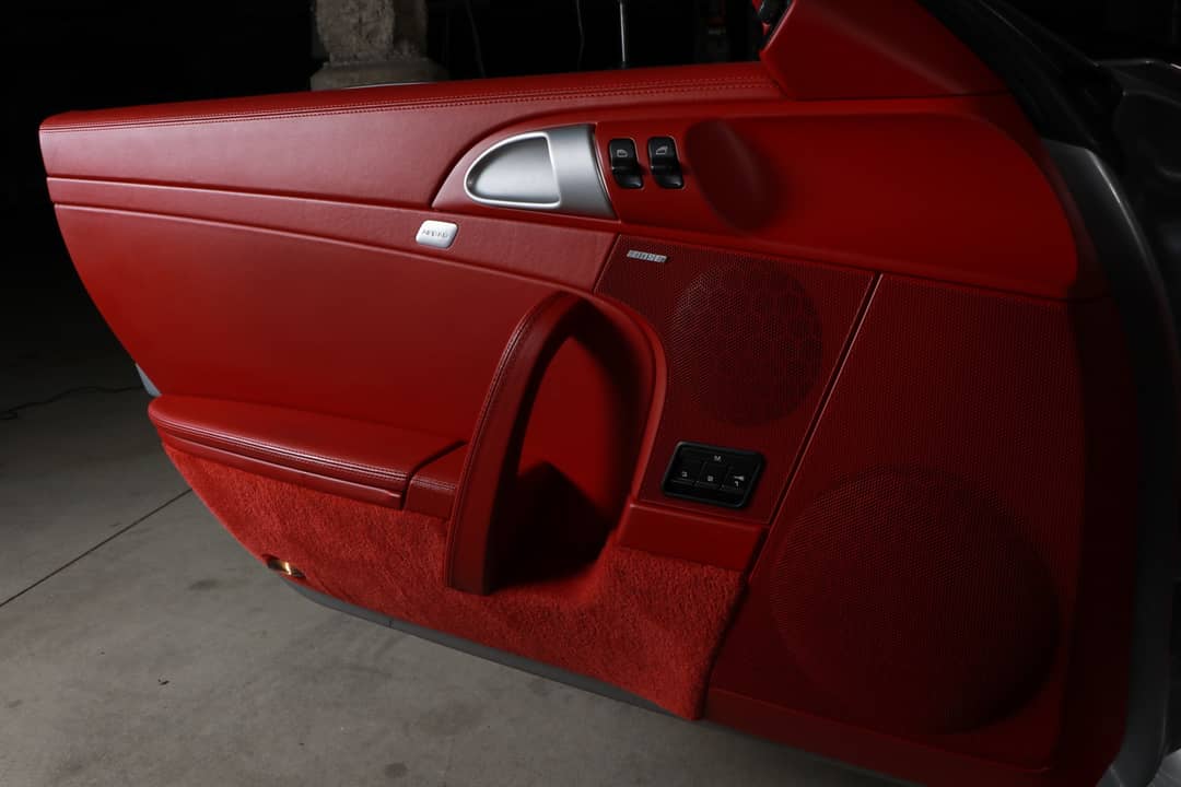 2011 Porsche 911 Turbo — photo 25