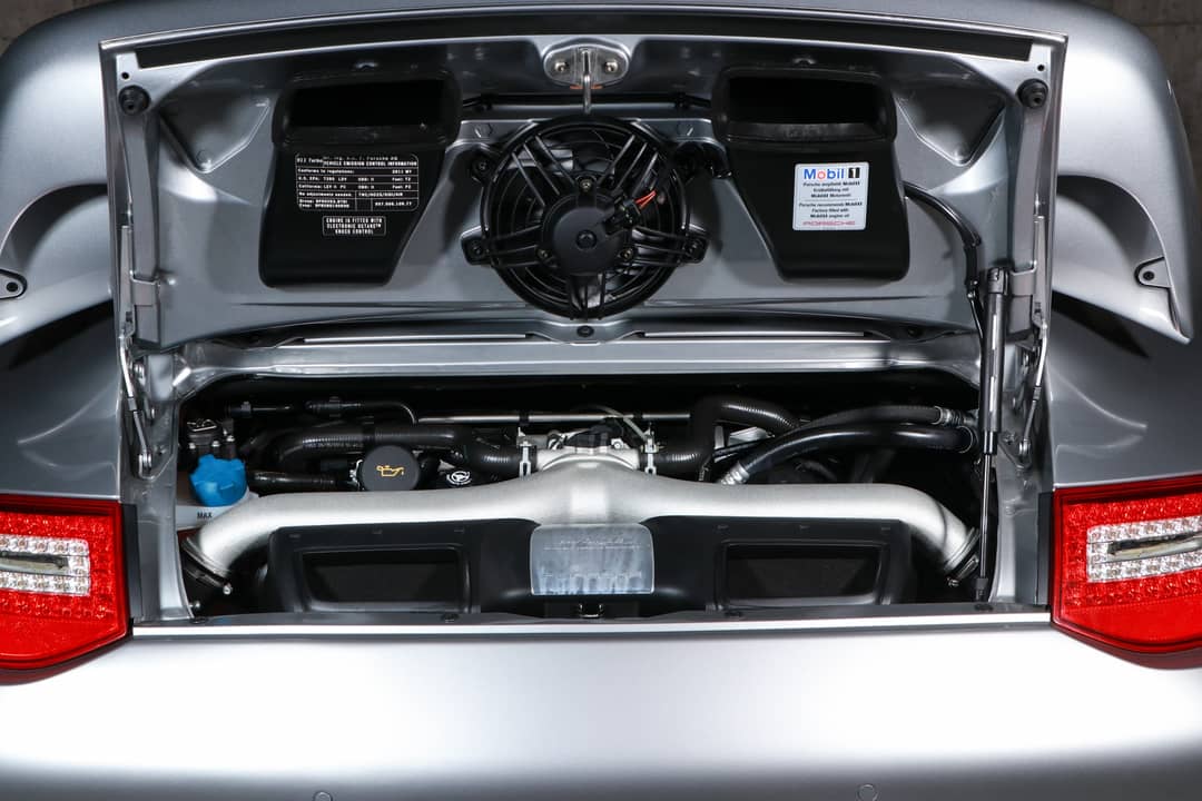 2011 Porsche 911 Turbo — photo 44