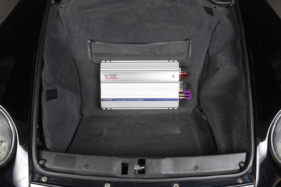 1997 Porsche 911 Carrera 2 — photo 21