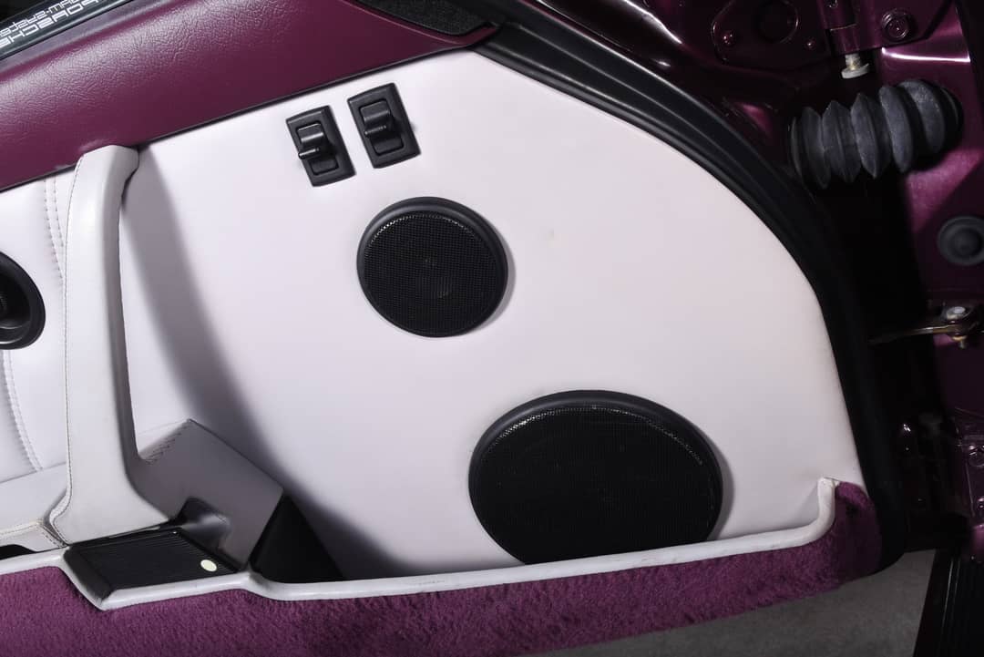 1991 Porsche 911 Carrera 2 — photo 31