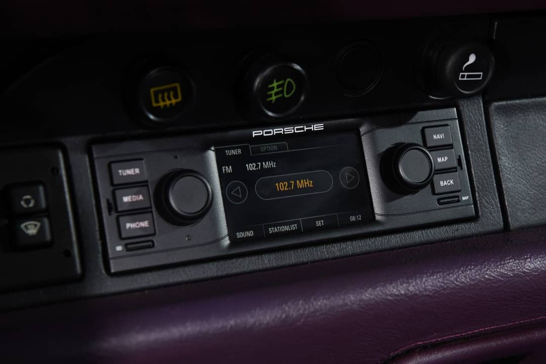 1991 Porsche 911 Carrera 2 — photo 43