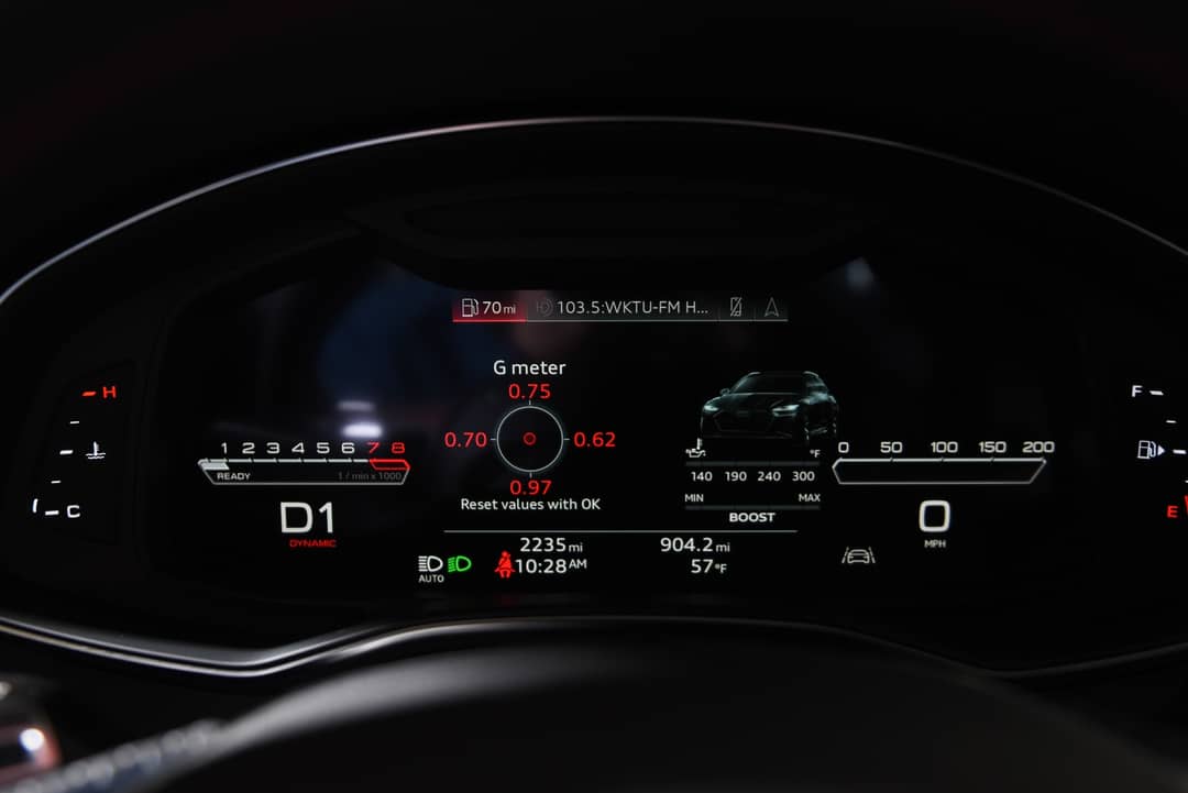 2022 Audi RS 6 Avant 4.0T quattro Avant — photo 26