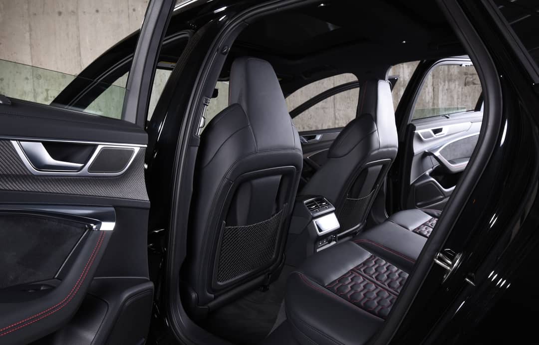 2022 Audi RS 6 Avant 4.0T quattro Avant — photo 41