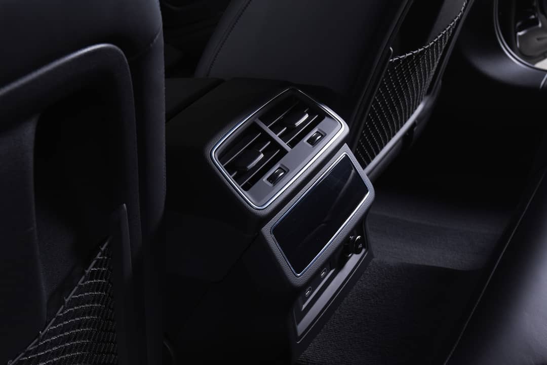 2022 Audi RS 6 Avant 4.0T quattro Avant — photo 44