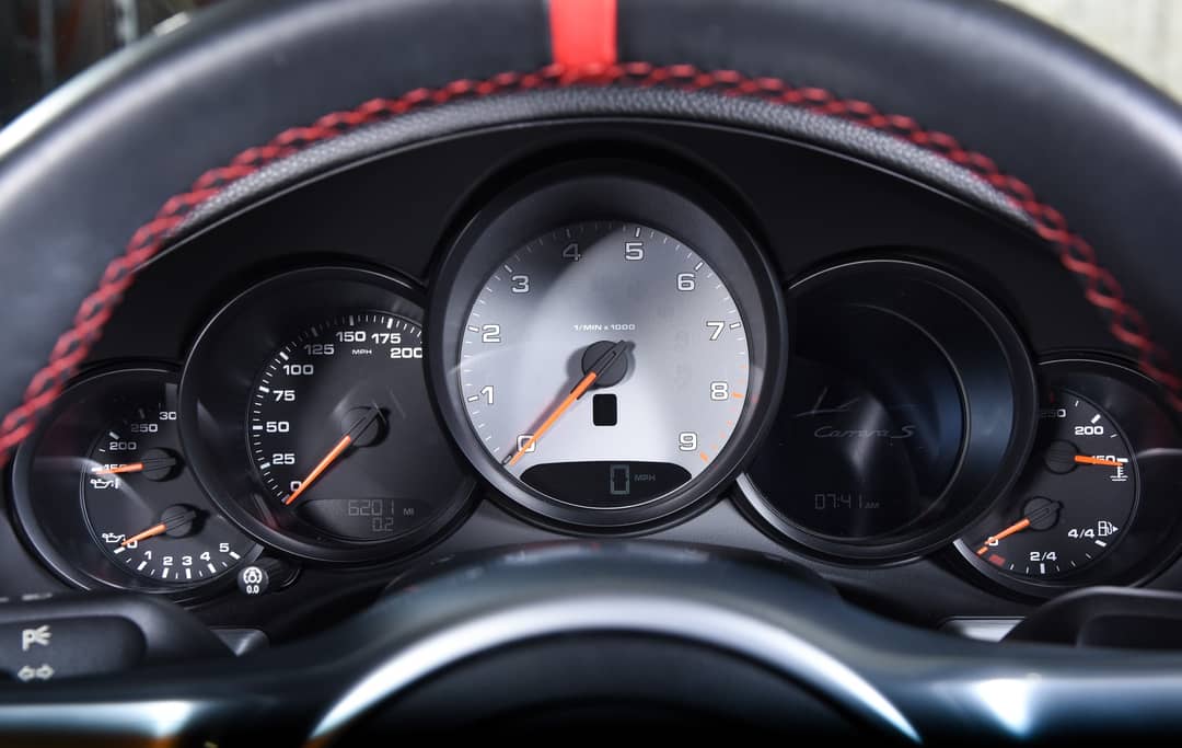 2015 Porsche 911 Carrera S — photo 35