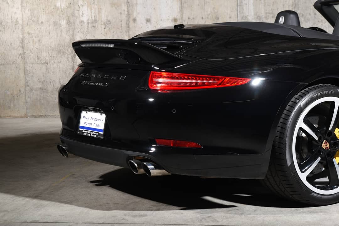 2015 Porsche 911 Carrera S — photo 9