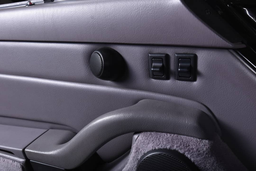1996 Porsche 911 Targa — photo 26