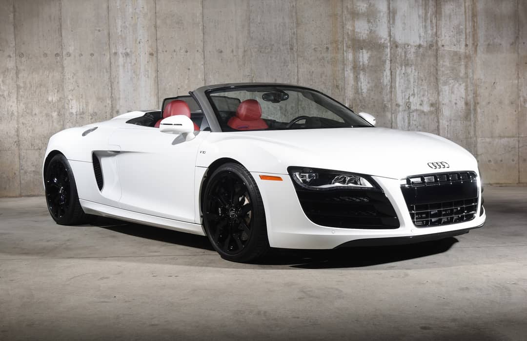 2012 Audi R8 5.2 quattro Spyder — photo 2