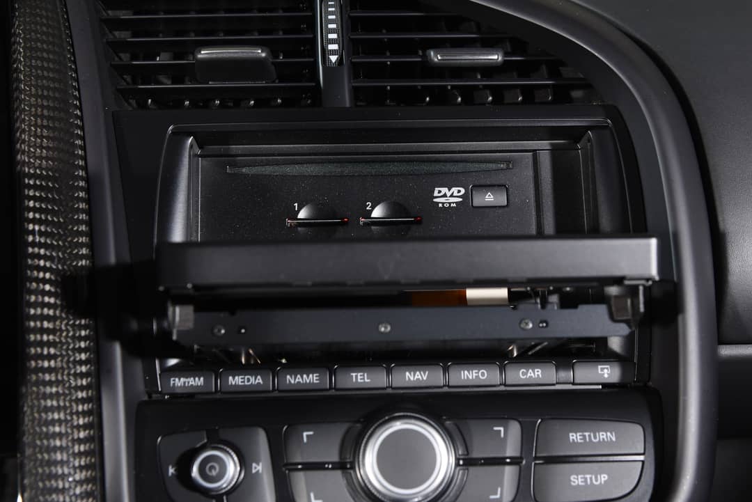 2012 Audi R8 5.2 quattro Spyder — photo 41