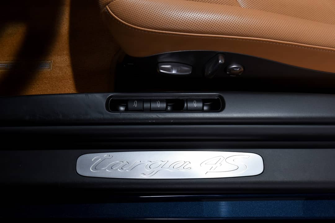 2012 Porsche 911 Targa 4S — photo 27