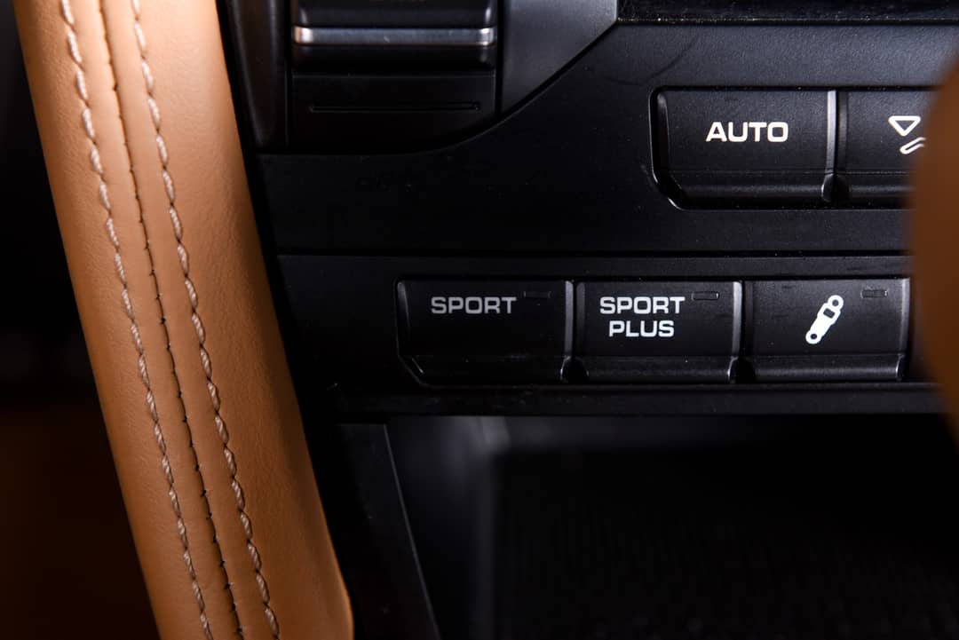 2012 Porsche 911 Targa 4S — photo 37