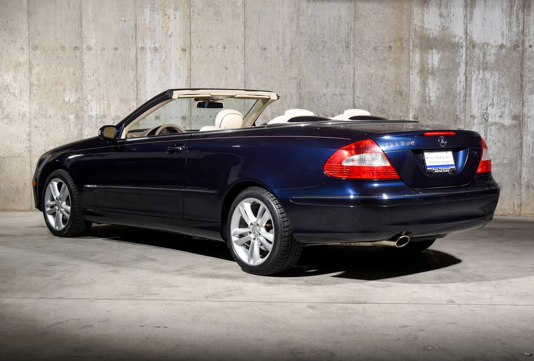2007 Mercedes-Benz CLK 350 — photo 2