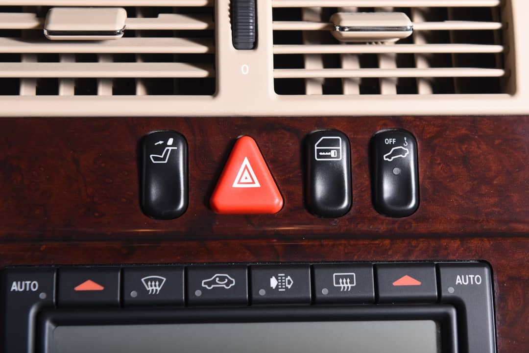 1999 Mercedes-Benz E-Class E 320 — photo 28