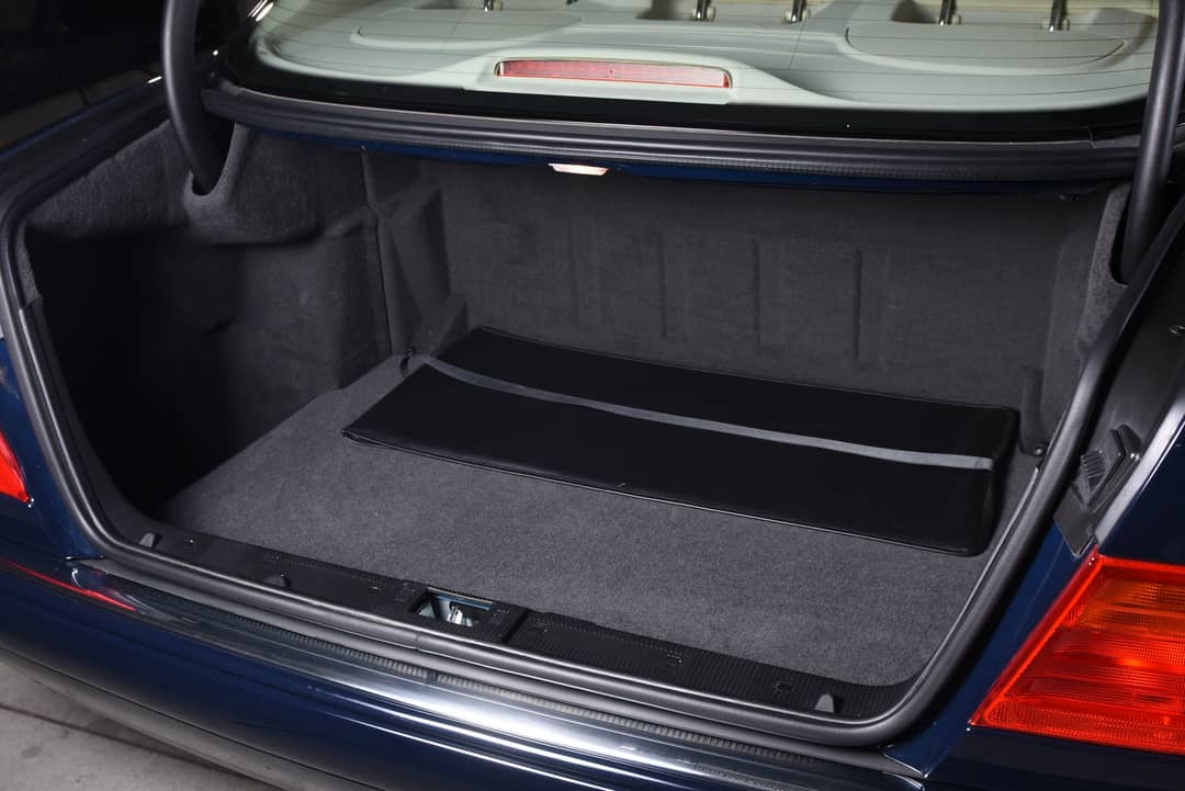 1999 Mercedes-Benz E-Class E 320 — photo 46