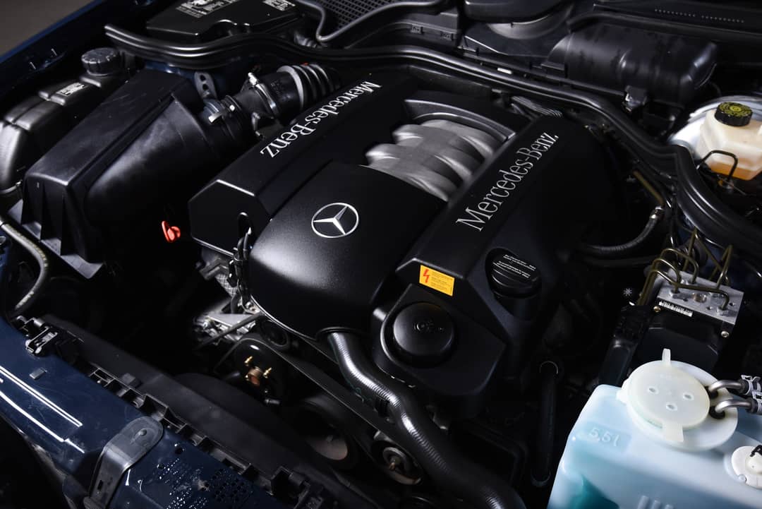 1999 Mercedes-Benz E-Class E 320 — photo 48