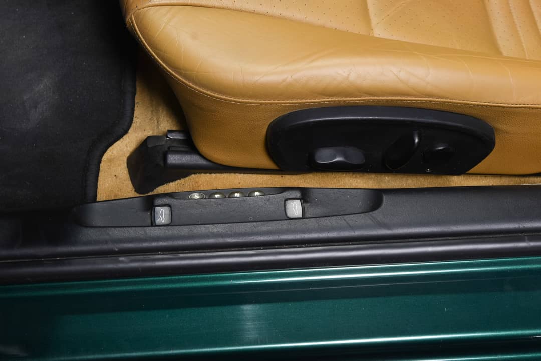 2001 Porsche Boxster — photo 26