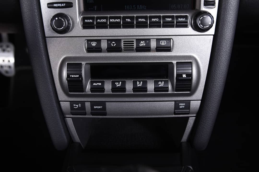 2008 Porsche 911 Carrera — photo 37