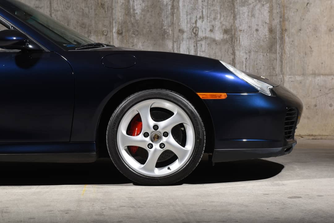 2005 Porsche 911 Carrera 4S — photo 12