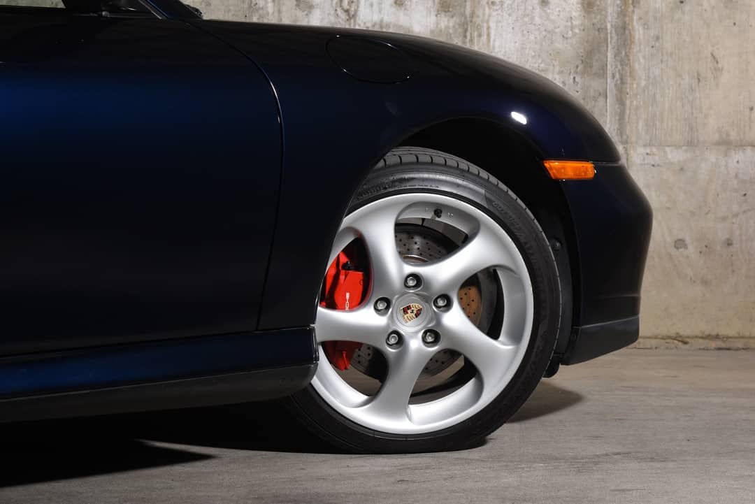 2005 Porsche 911 Carrera 4S — photo 13