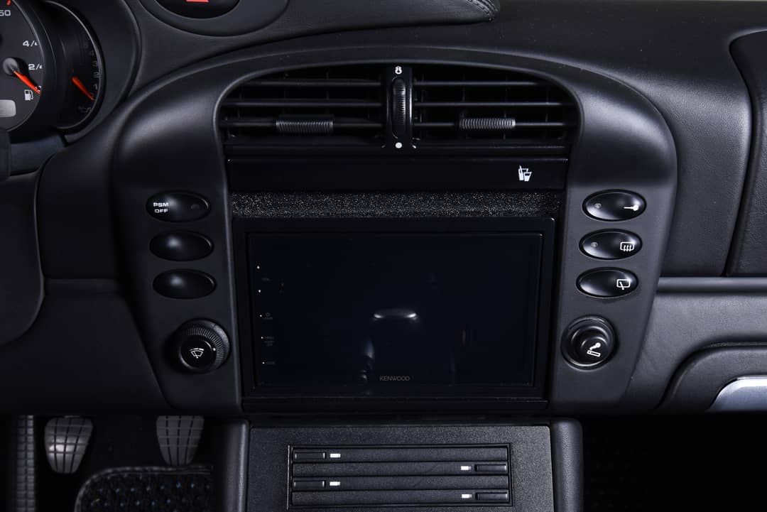 2005 Porsche 911 Carrera 4S — photo 36