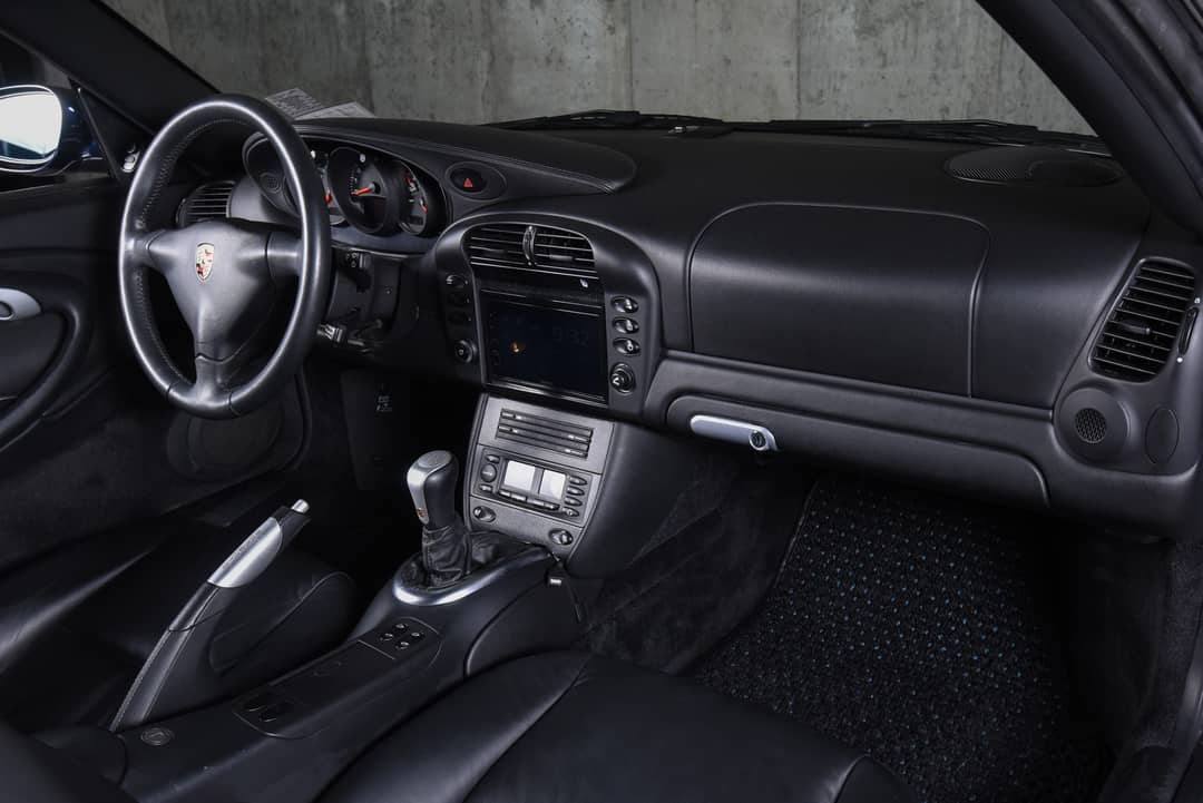 2005 Porsche 911 Carrera 4S — photo 48