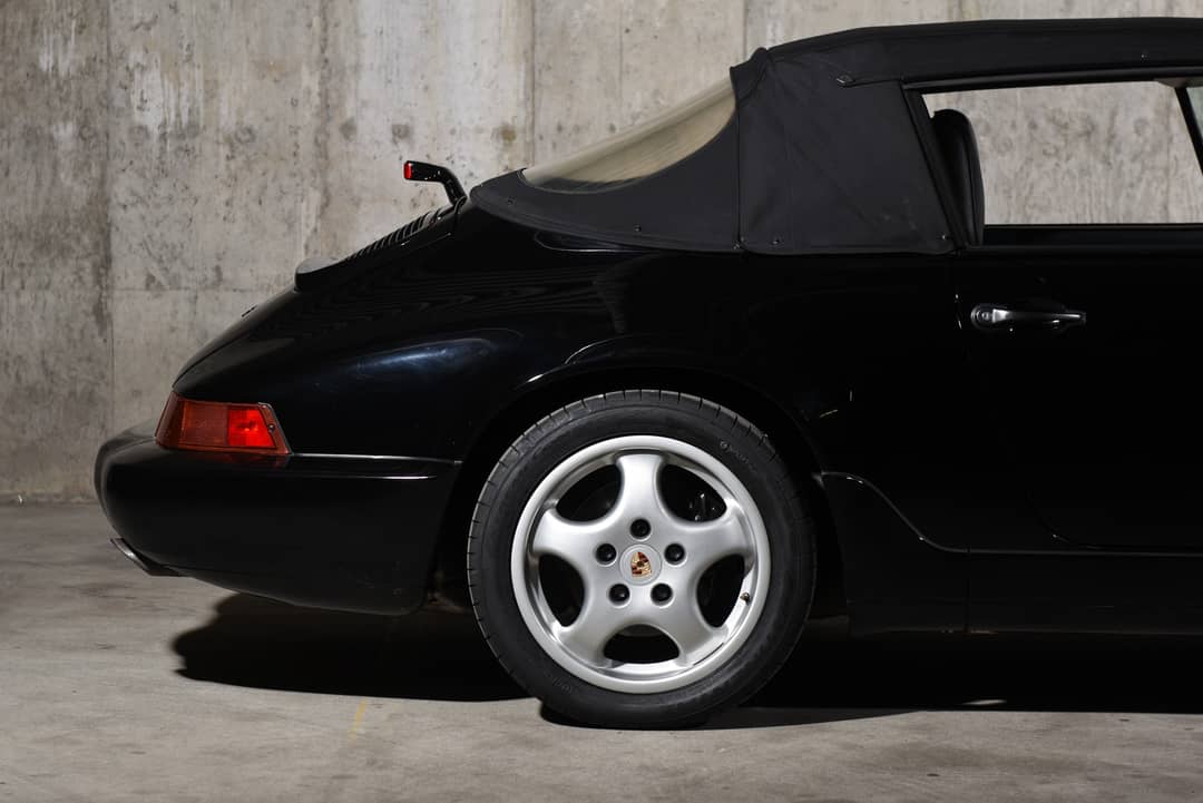 1994 Porsche 911 Carrera 2 — photo 16
