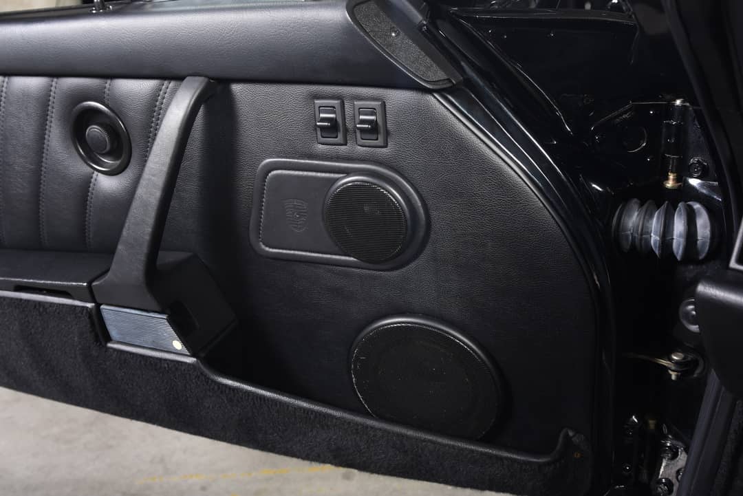 1994 Porsche 911 Carrera 2 — photo 26