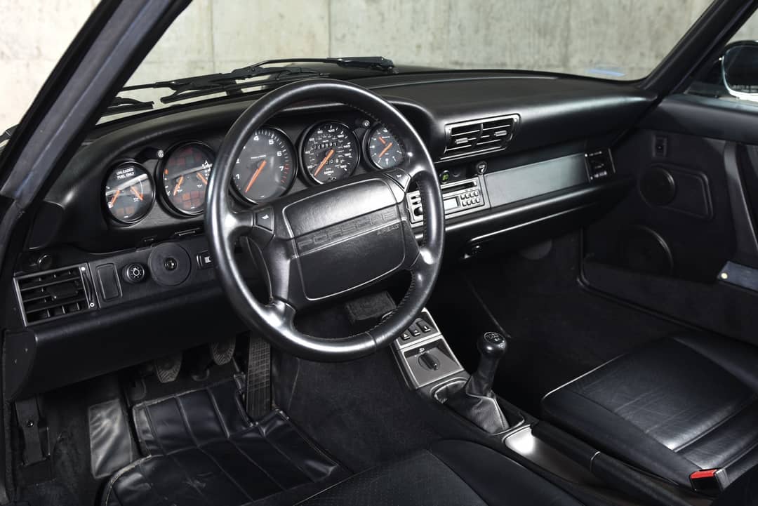 1994 Porsche 911 Carrera 2 — photo 28