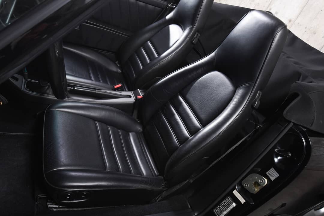 1994 Porsche 911 Carrera 2 — photo 29