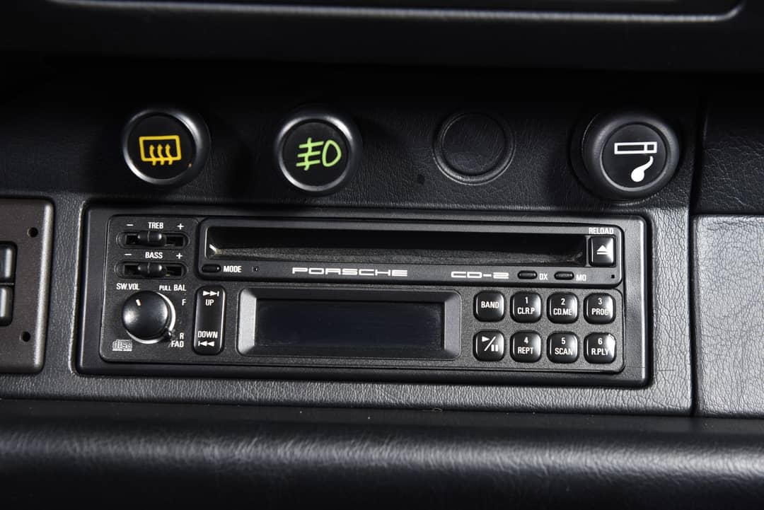 1994 Porsche 911 Carrera 2 — photo 35