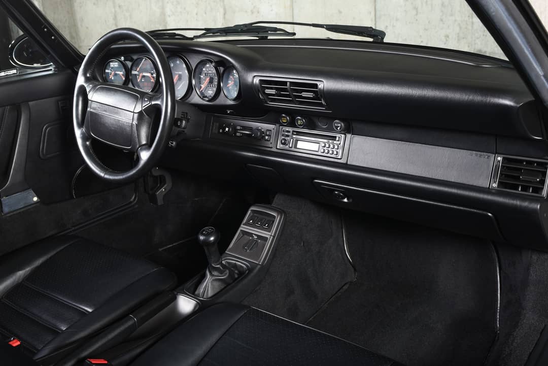 1994 Porsche 911 Carrera 2 — photo 43