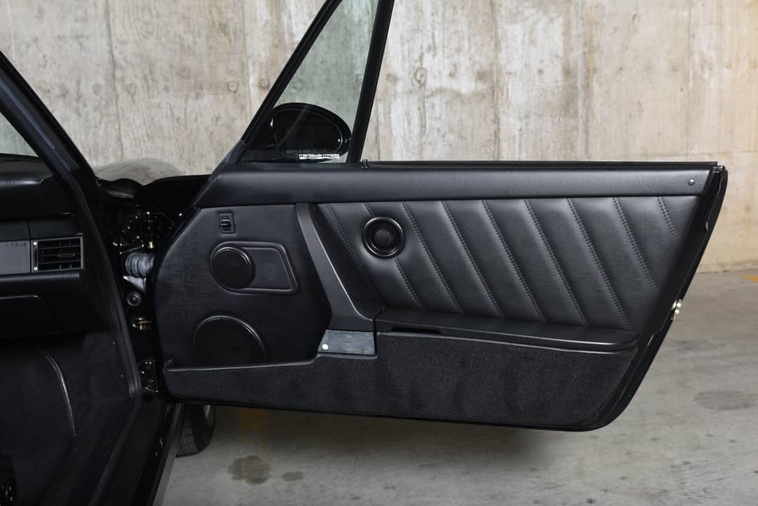 1994 Porsche 911 Carrera 2 — photo 44