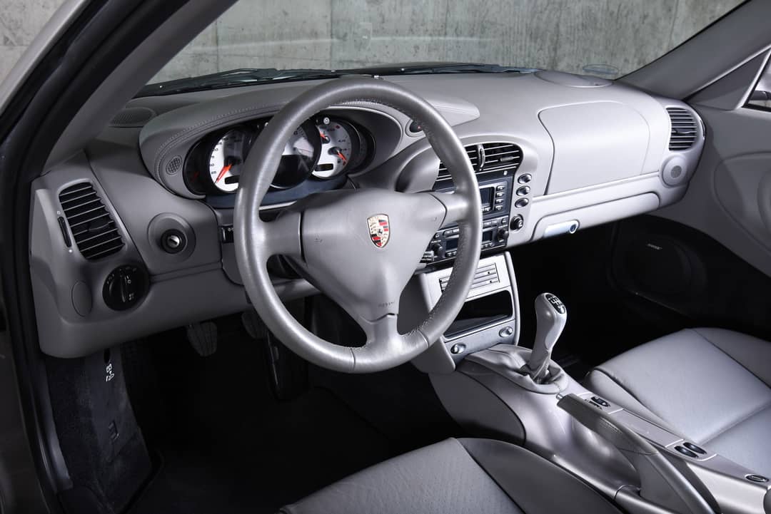 2003 Porsche 911 Carrera — photo 26