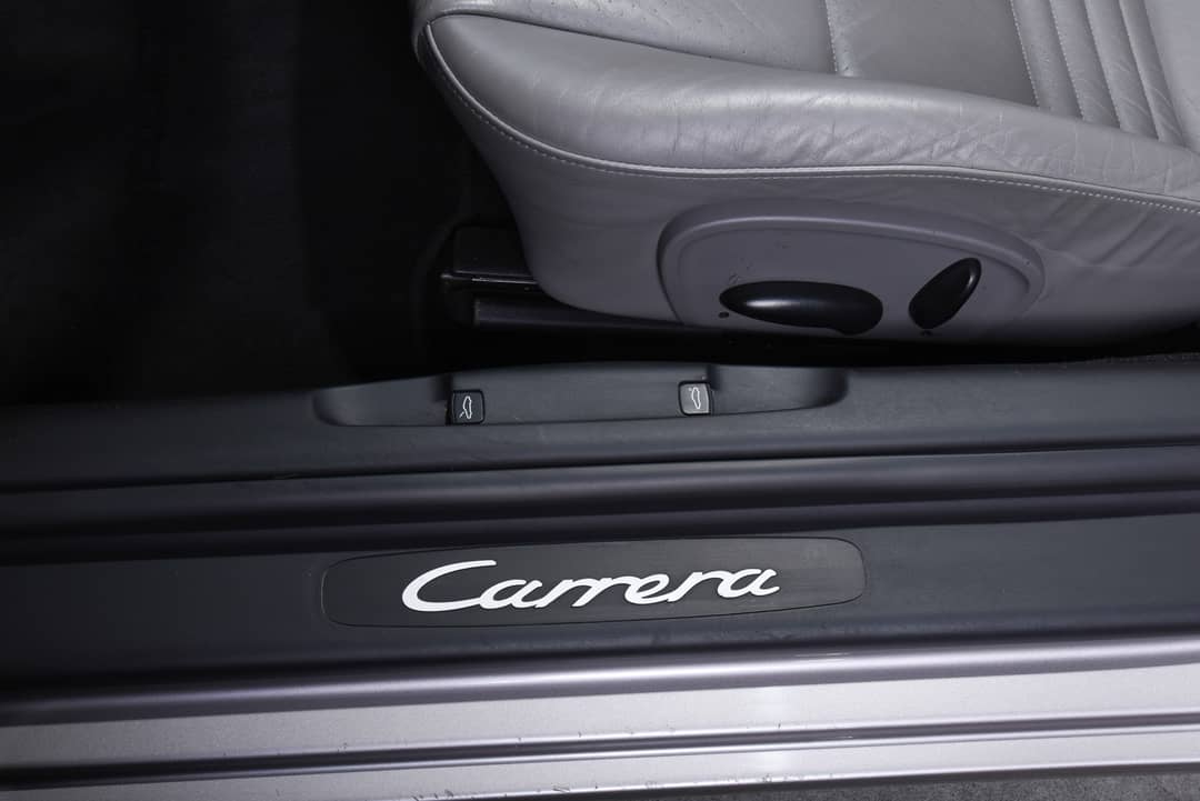 2003 Porsche 911 Carrera — photo 28