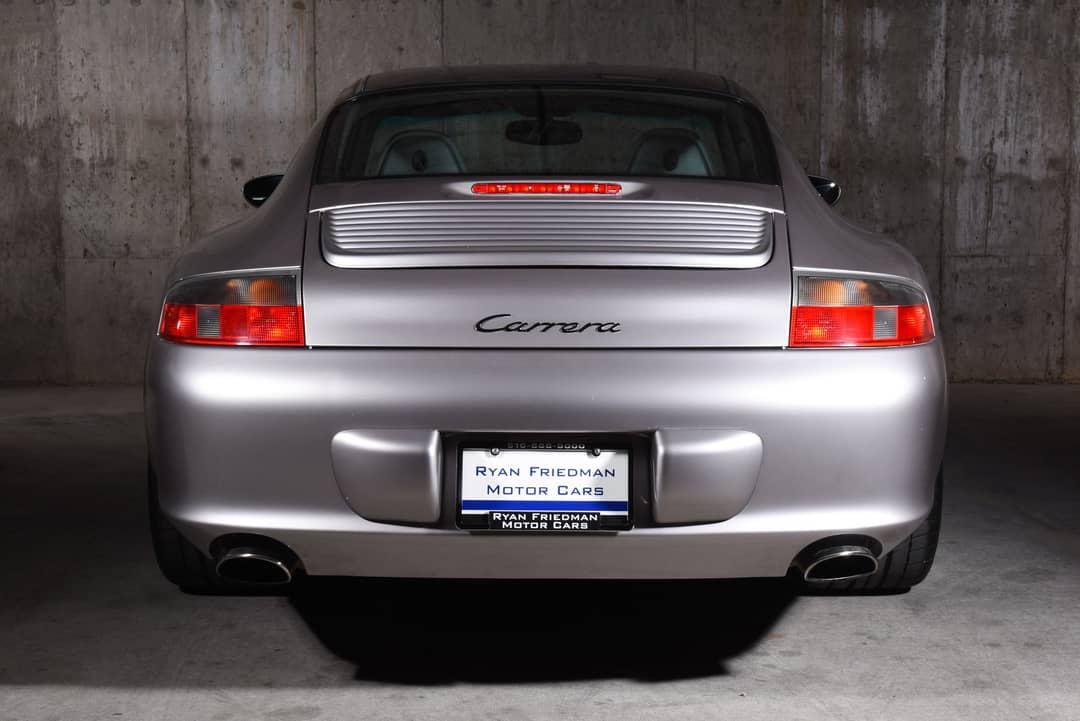 2003 Porsche 911 Carrera — photo 9
