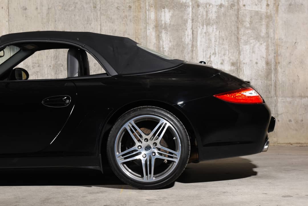 2011 Porsche 911 Carrera — photo 18