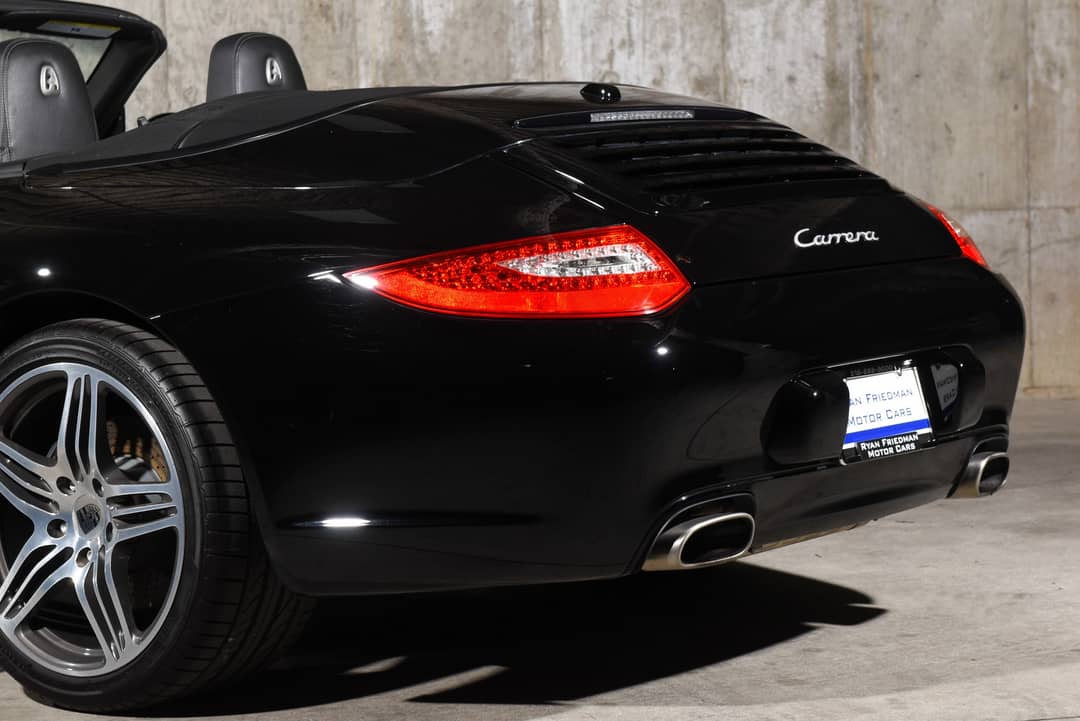 2011 Porsche 911 Carrera — photo 20