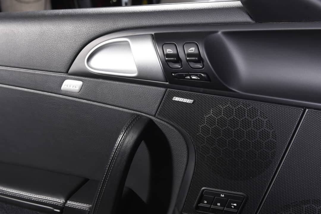 2011 Porsche 911 Carrera — photo 23