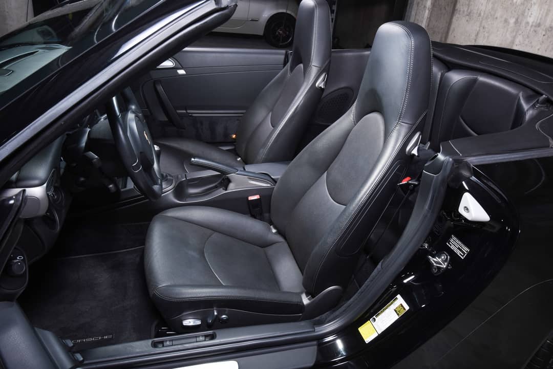 2011 Porsche 911 Carrera — photo 27