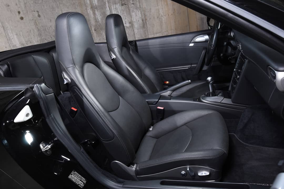 2011 Porsche 911 Carrera — photo 43
