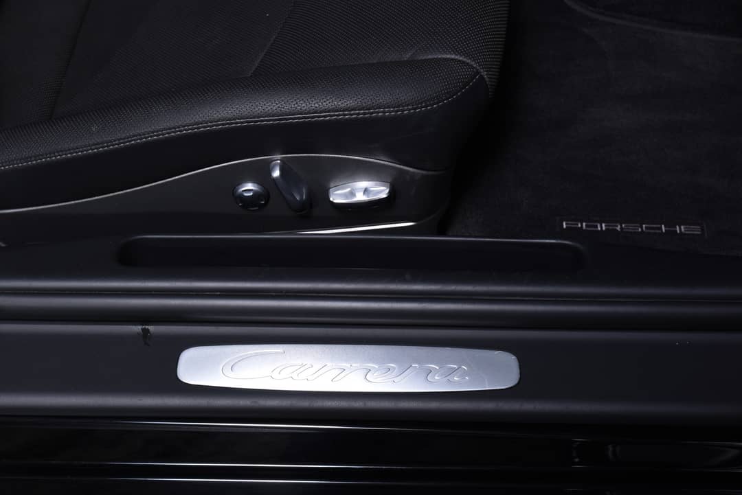 2011 Porsche 911 Carrera — photo 44