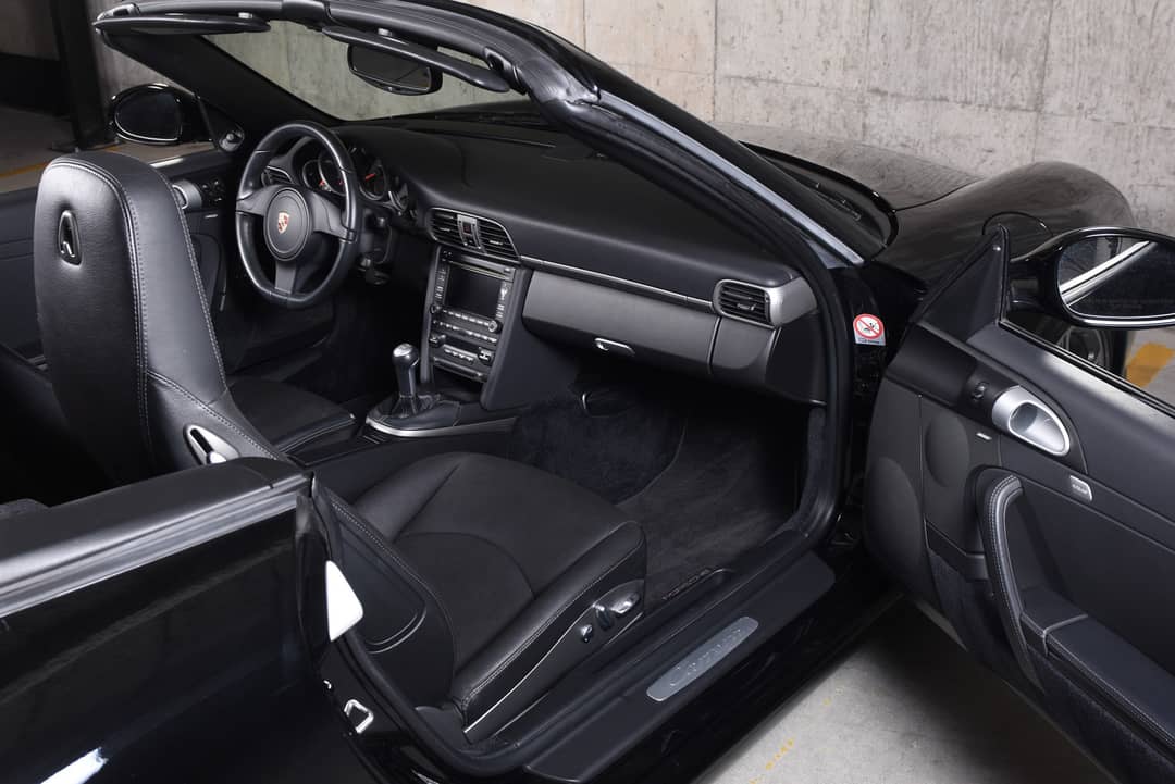 2011 Porsche 911 Carrera — photo 45