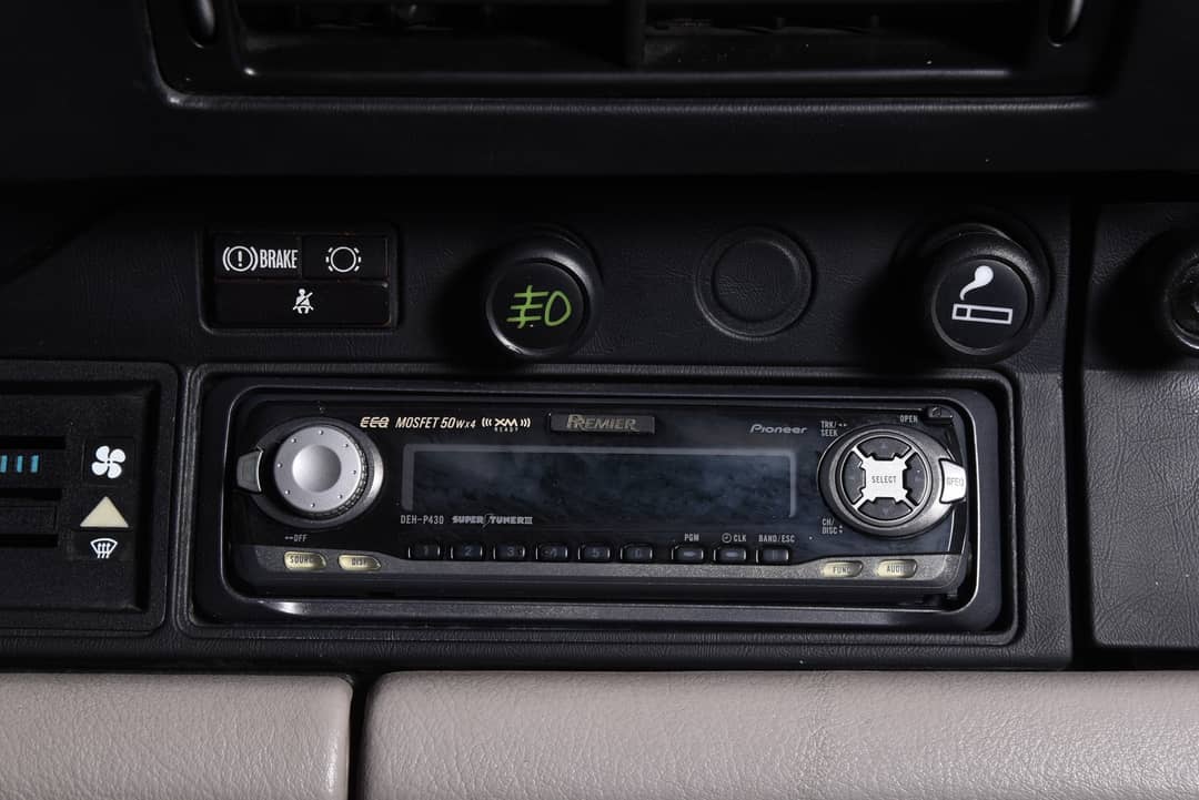 1989 Porsche 911 Carrera Anniversary Edition — photo 31