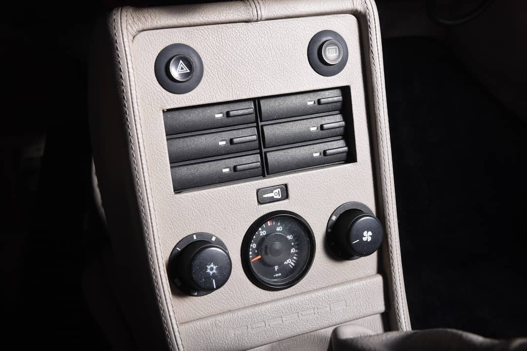 1989 Porsche 911 Carrera Anniversary Edition — photo 33