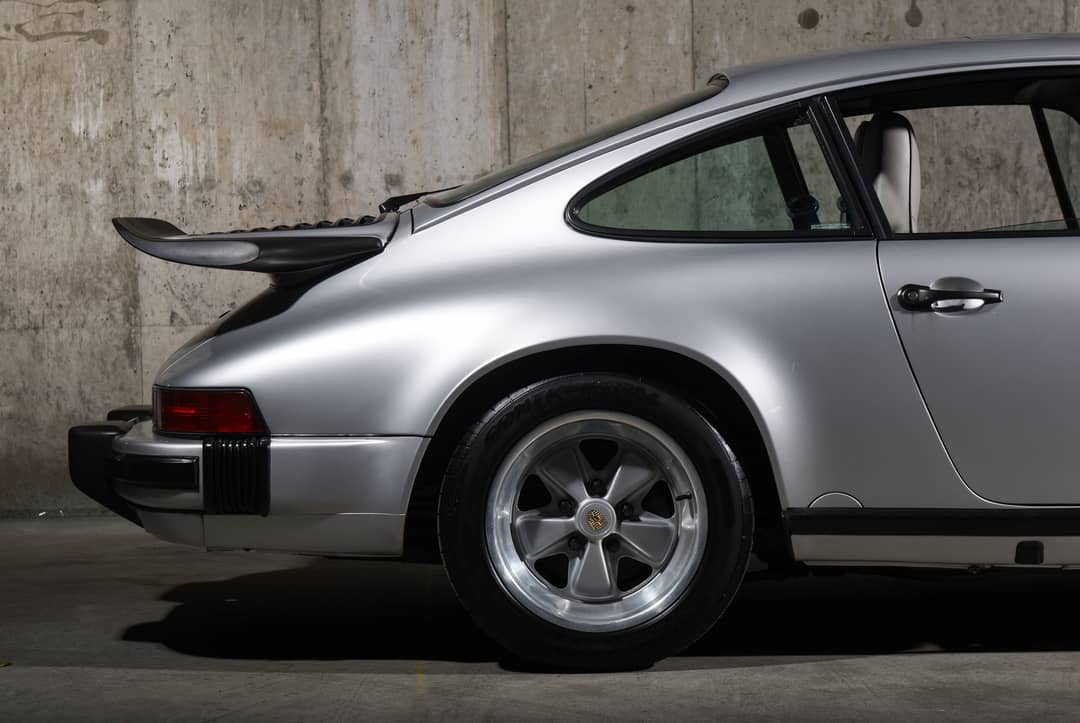 1989 Porsche 911 Carrera Anniversary Edition — photo 9