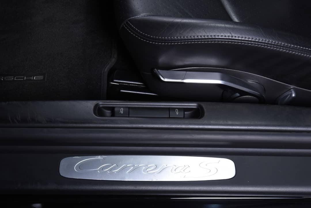 2011 Porsche 911 Carrera S — photo 22